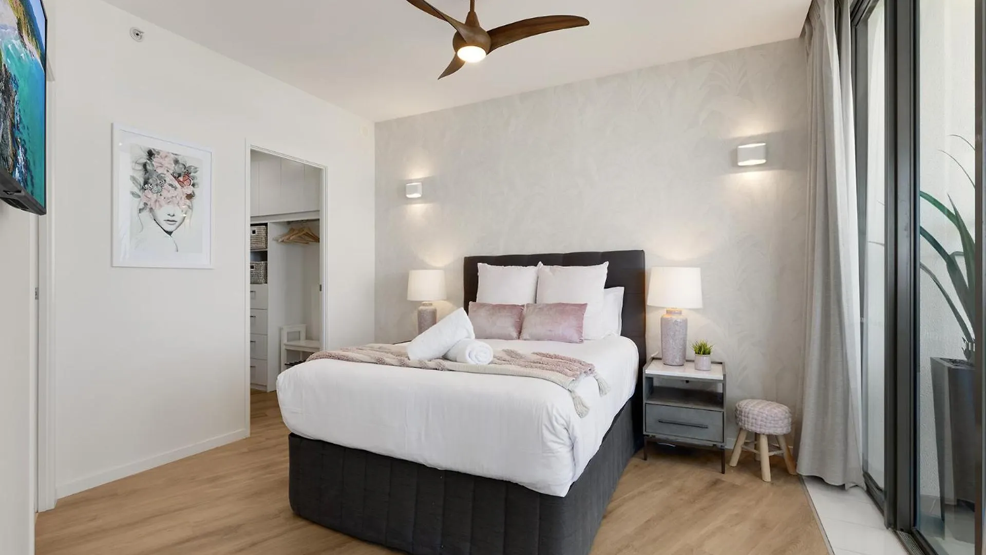 **** Aparthotel Beach On Sixth Maroochydore Australia
